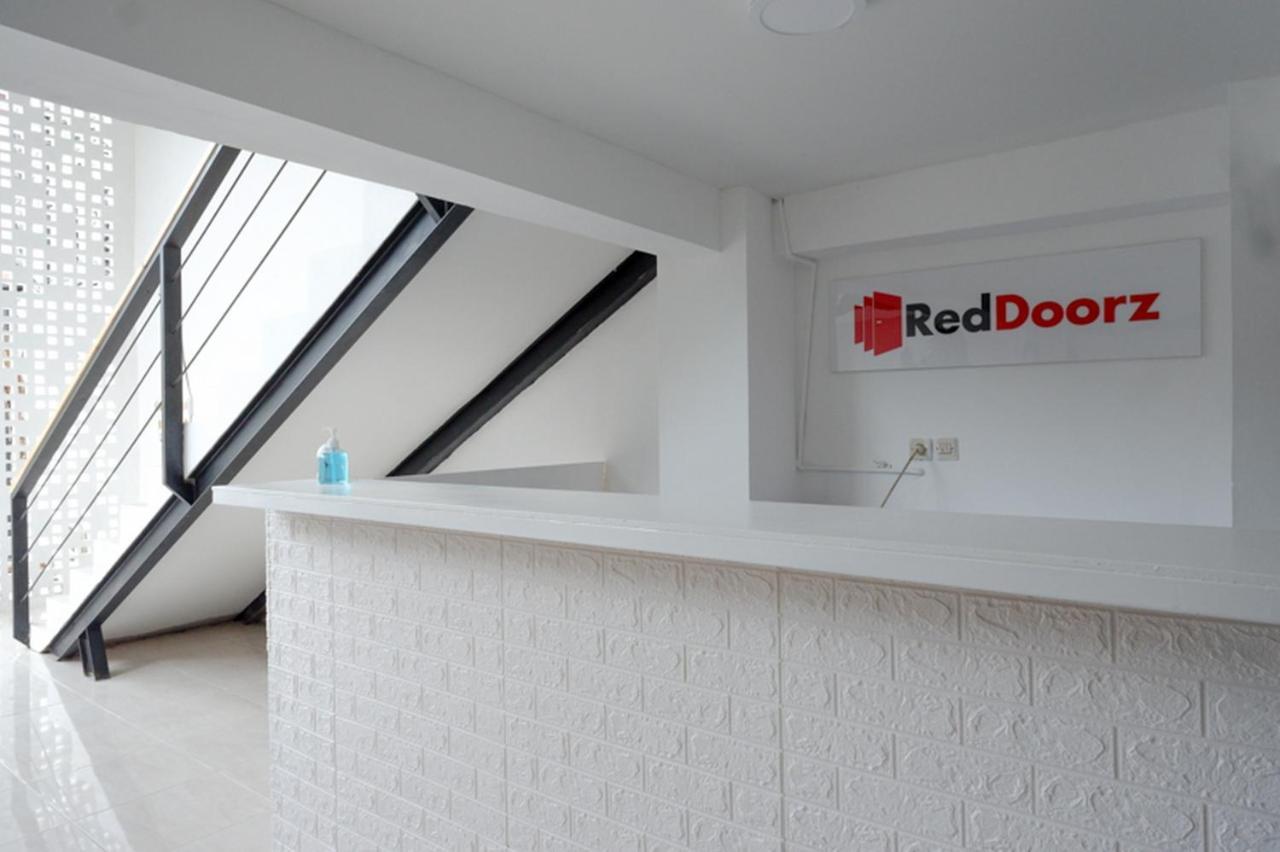 Reddoorz @ Demangan Sari Residence Pakualaman Exterior foto