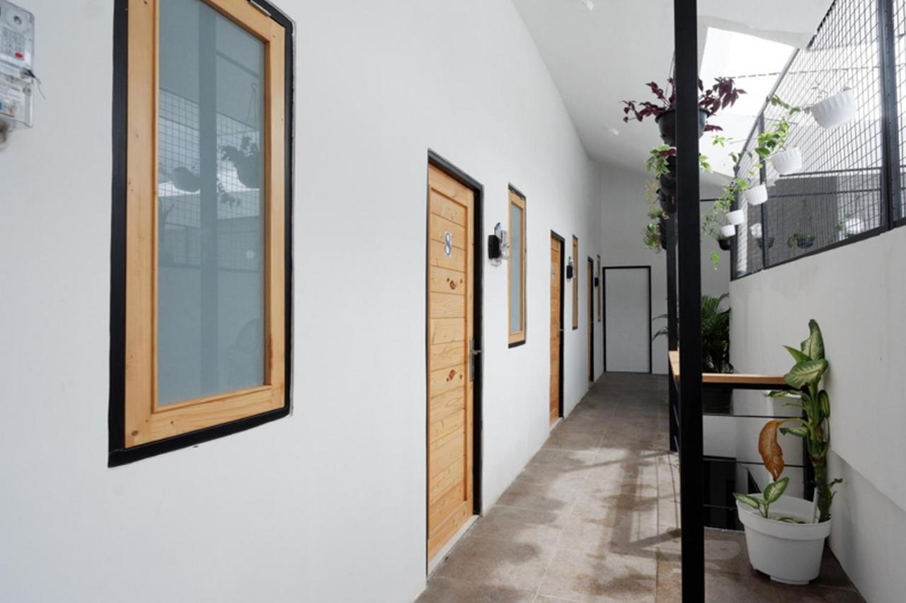 Reddoorz @ Demangan Sari Residence Pakualaman Exterior foto